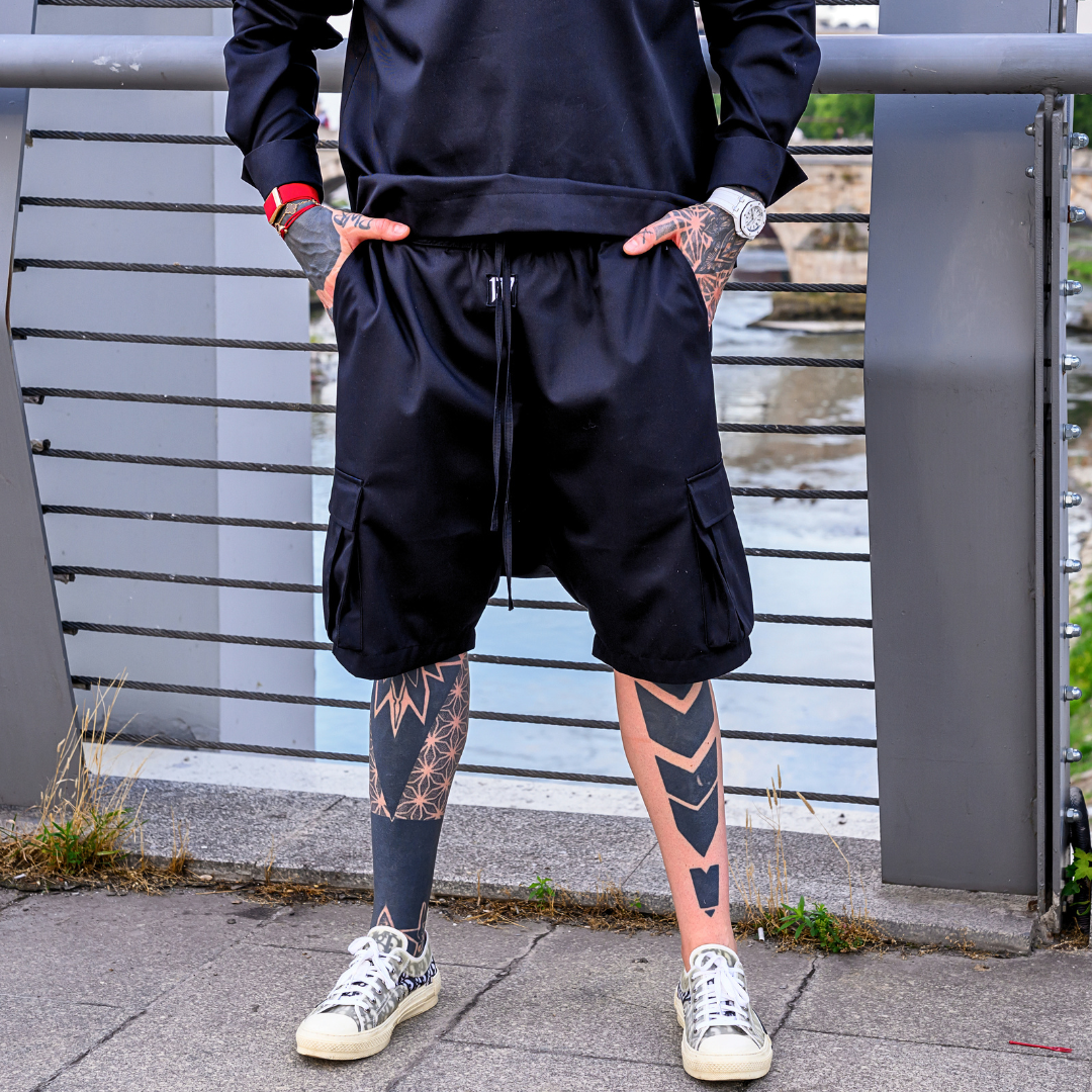 NEGRO DROP CROTCH SHORTS