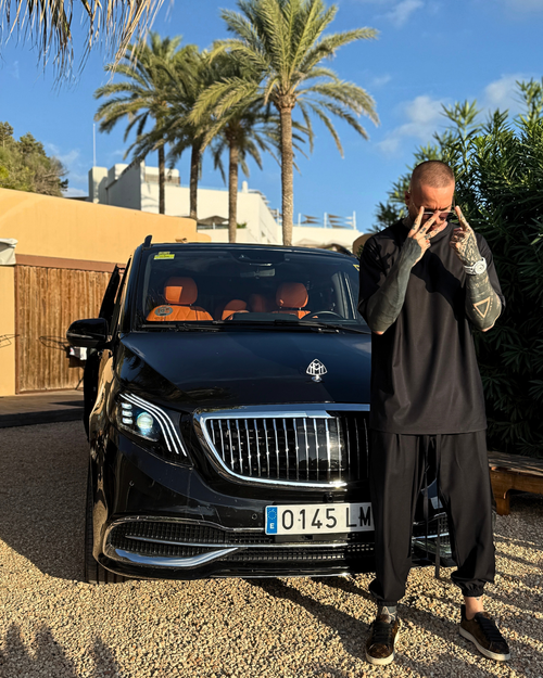 Street Suit #1 (Black)